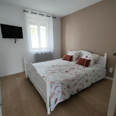 Maisonnette Avec Courette Privative * Aulnay-sur-Marne